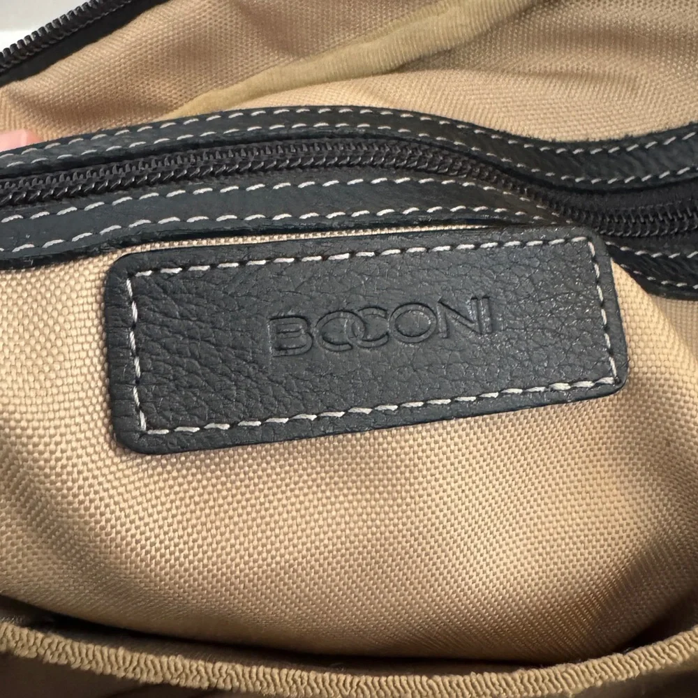 Boconi Zipster Slim Black Leather Briefcase Laptop Messenger Bag Tablet RFID
